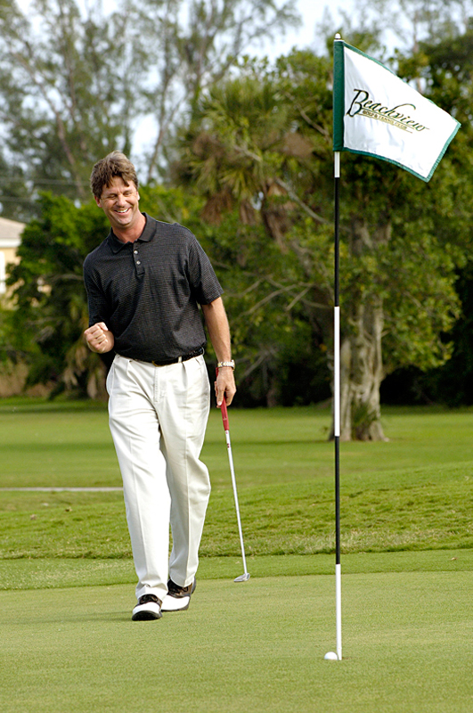 man playing golf model photography in austin by doug heslep photography
